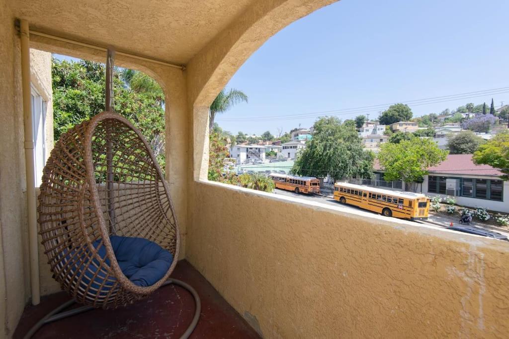Lovely 2bedroom With Free Parking On Premise Los Angeles