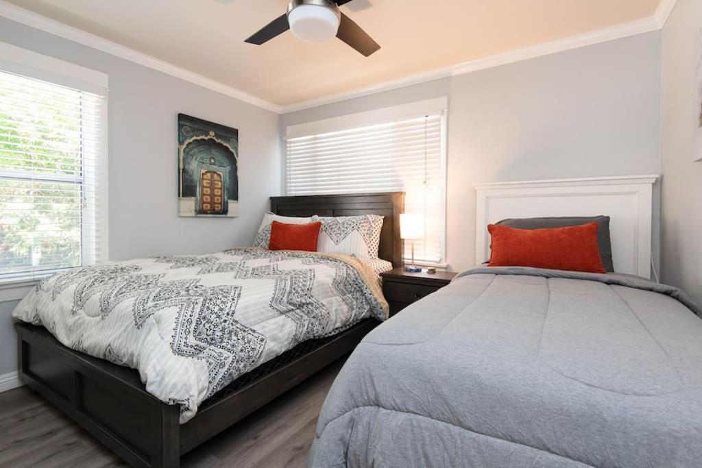 Lovely 2bedroom With Free Parking On Premise * Los Angeles